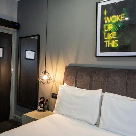 Hotel 105 ลิเวอร์พูล ภายนอก รูปภาพ